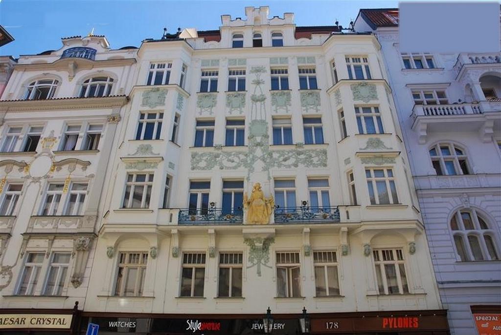 Charles IV Apartments Prague Ngoại thất bức ảnh