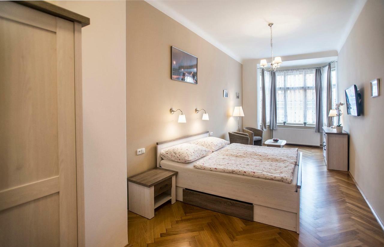 Charles IV Apartments Prague Ngoại thất bức ảnh